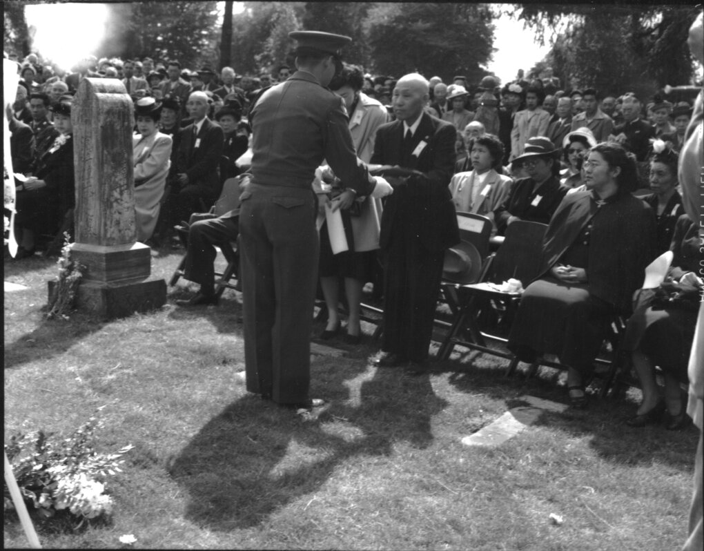 Shinichi Seike, father of Toll Seike, at his son’s memorial service on Sept. 25, 1948,  at the Veterans Memorial Cemetery in Seattle. 
(Courtesy of Wing Luke Museum)